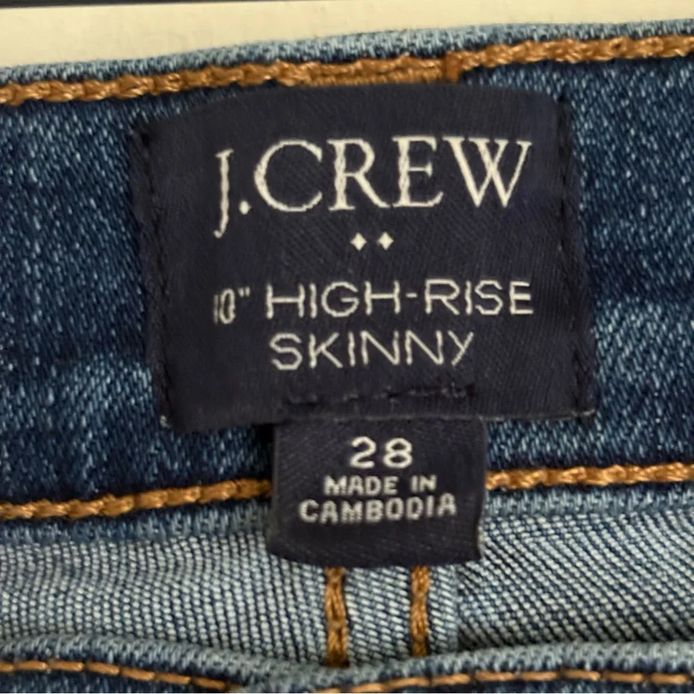 J. Crew Jeans Skinny 10” High Rise Raw Hem Sz 28 Inseam-26”